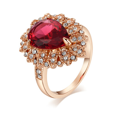 

Yoursfs 18K Rose Gold Plated Heart Shaped Wedding Ring With Rhinestone Crystal