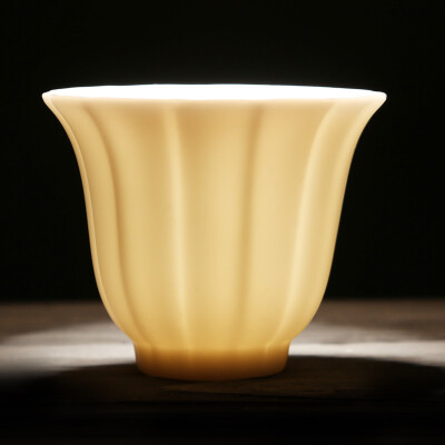 

【Jingdong Supermarket】 Su's Ceramics (SUSHI CERAMICS) Chinese White Petals Lotus Personal Ceramic Cup Master Cup (matt