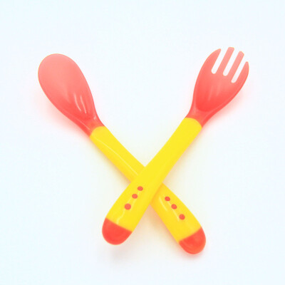 

2 pcs Safety Temperature Sensing Spoon Baby Flatware Feeding Spoon fork