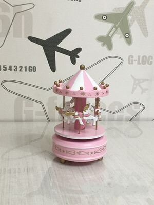 

2017 burst fashion showcass music box home furnishings craft gift birthday gift