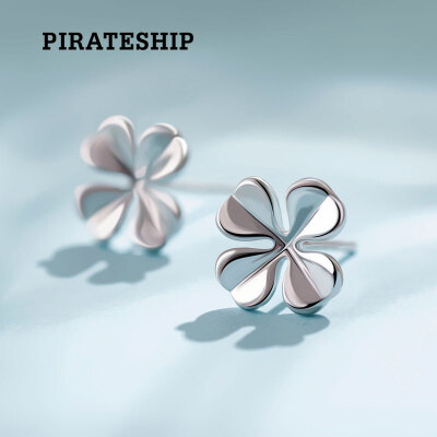 

Pirate ship pirateship 925 silver fungus nail fashion fresh clover earrings nail polish send her gift