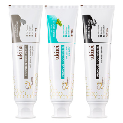 

New Zealand ukiwi propolis toothpaste 120g three packs mineral mint prepared charcoal New Zealand imports