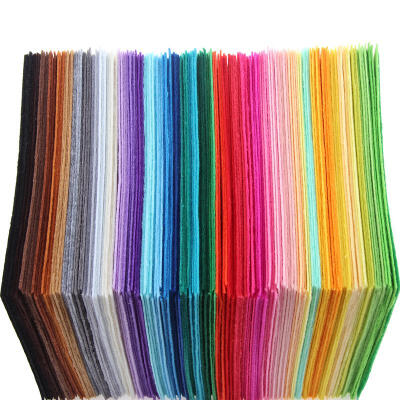 

40pcs 15x15cm не плетеные чувствовал ткань 1 мм толщина из ткани felts DIY пакет для шитья кукол рабочих бесплатная доставка