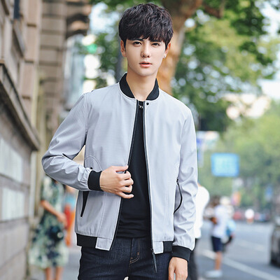 

2017 new autumn men's jacket new spring and summer new body dress Korean version of baseball clothes handsome students leisure tre