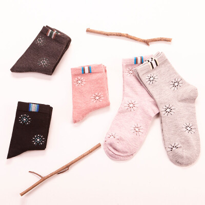 

Nanjiren womens socks womens fashion cotton socks five pairs of code