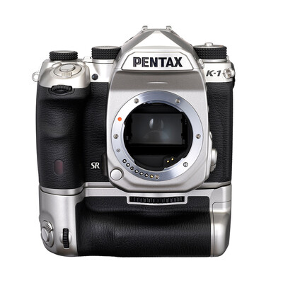 

PENTAX K-1 body silver limited edition
