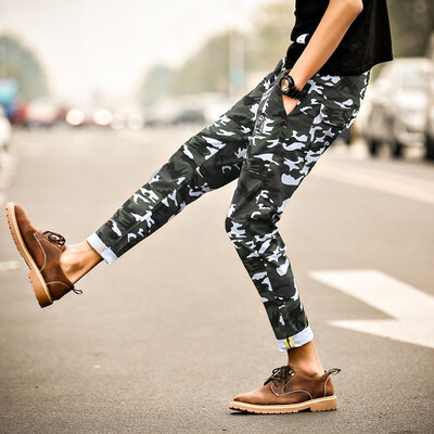 

2017 new men's nine pants in autumn thin section Slim pants as gift for men