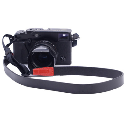 

KYOTSU King wins handmade leather camera strap Canon Nikon SLR shoulder strap Sony micro-single leather hit the color strap black&red