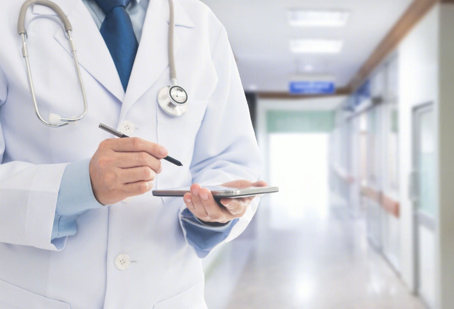 首都医科大学附属北京中医医院代挂专家号，减少患者等待就医的时间的简单介绍