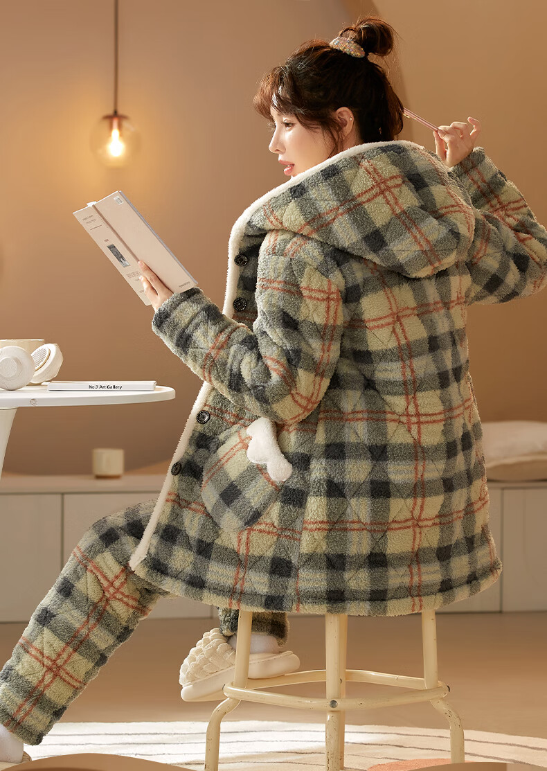 8a798272f95850d9.jpg