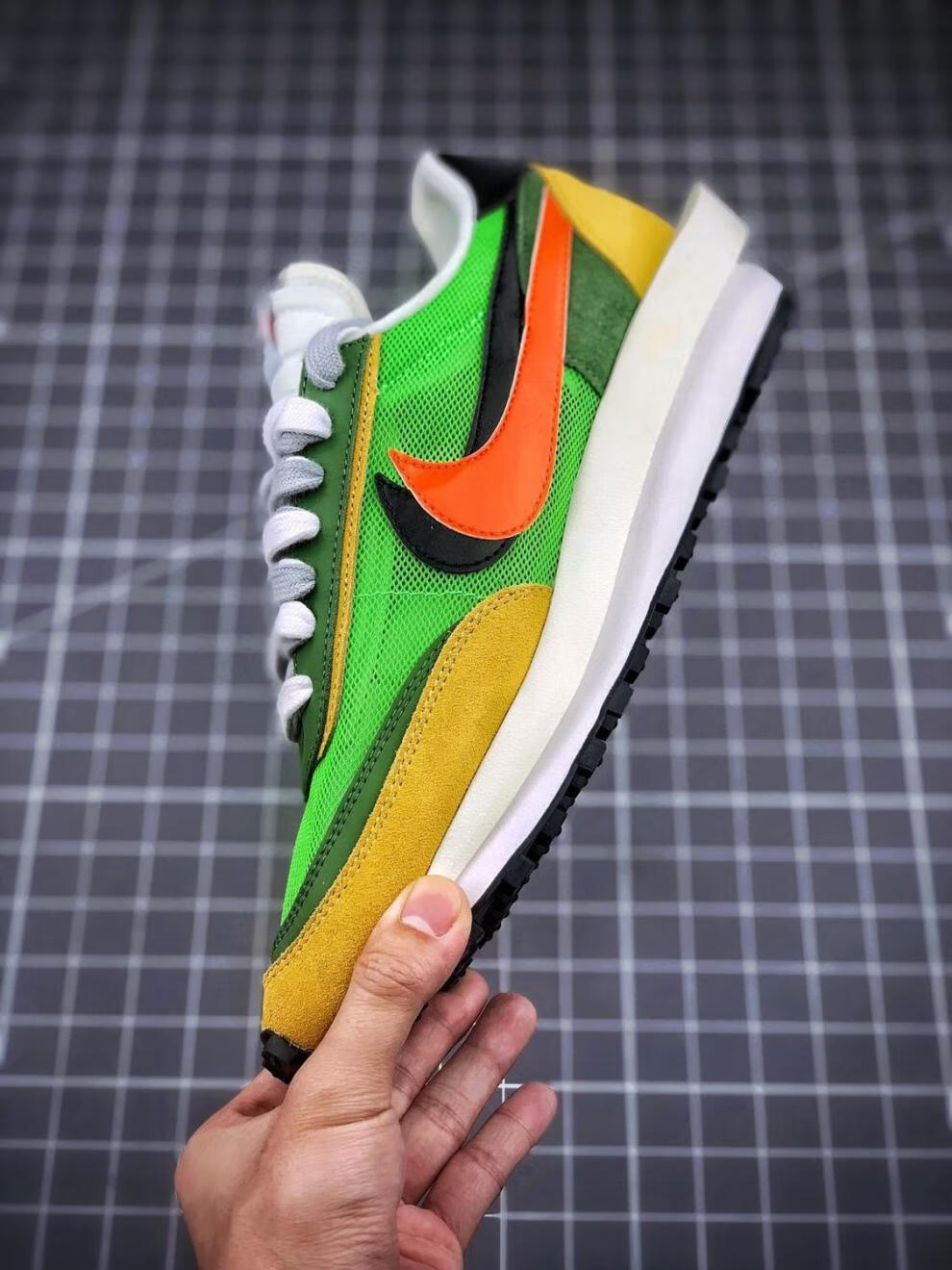 耐克顿sacai华夫联名ldv 解构双勾2021夏季透气运动鞋女子男 玫红绿