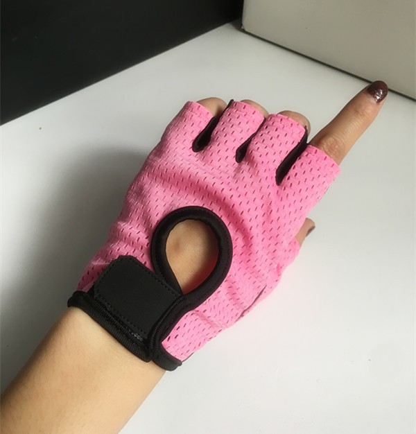 拉单杠专用手套健身男女半指运动瑜伽薄款透气训练防滑户外骑行单车