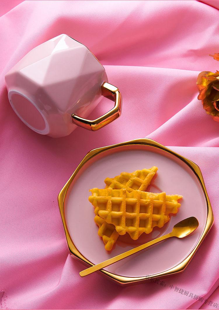 欧式轻奢陶瓷家用精致咖啡杯创意个性潮流马克杯金边下午茶水杯黑色