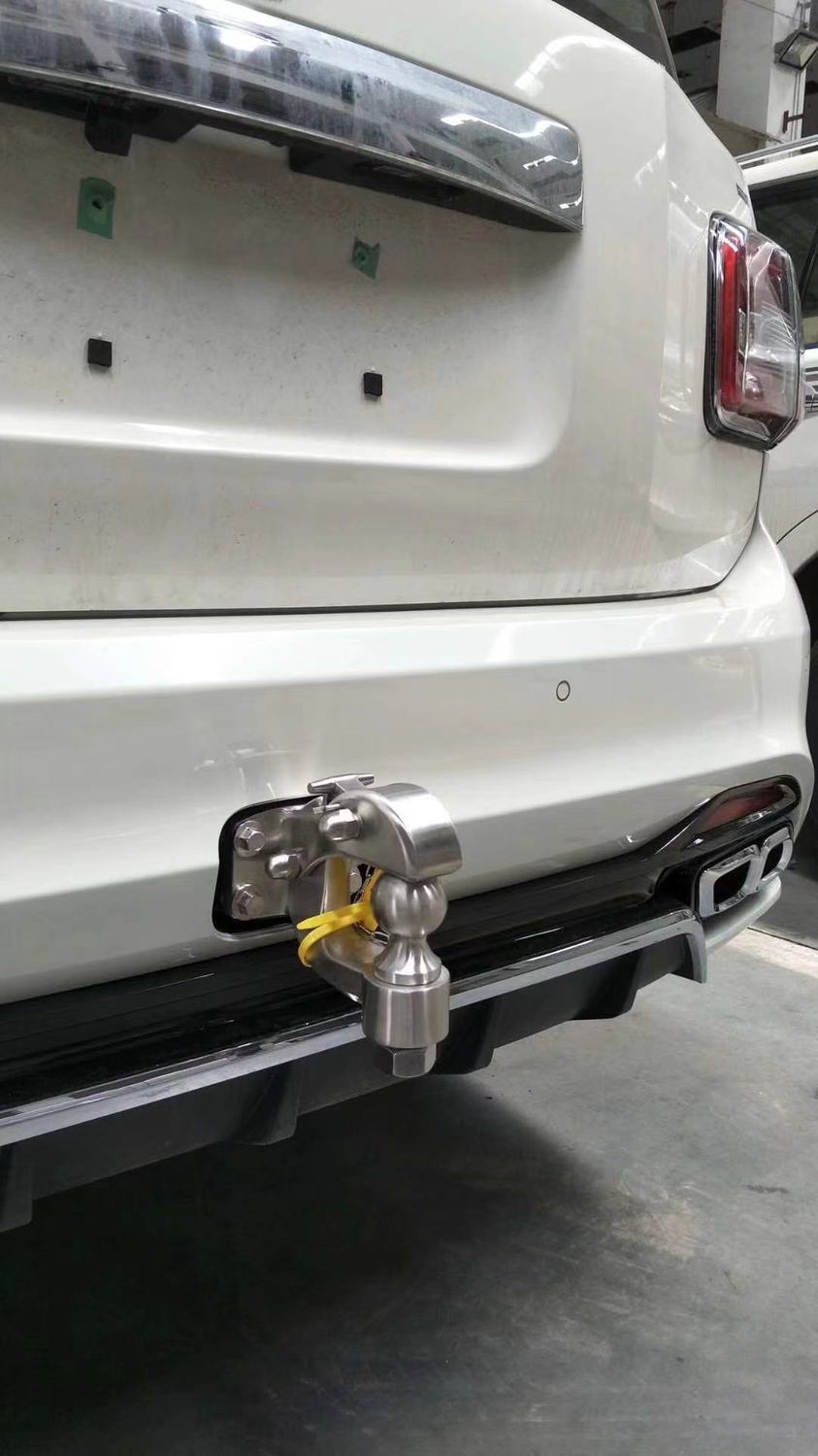 适用于途乐y62拖车钩原厂改装后包围越野专用流氓钩牵引勾不锈钢虎头