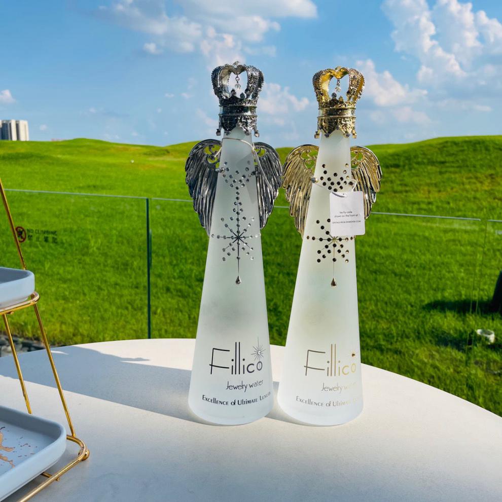 fillico日本神户矿泉水菲丽高皇冠水晶高端水瓶家具摆件 黑色【图片