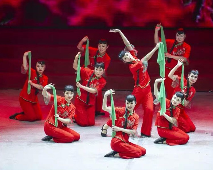 天使丝丝广场舞长麻花辫子假发新娘民国影楼舞蹈大小粗辫子演出跳舞