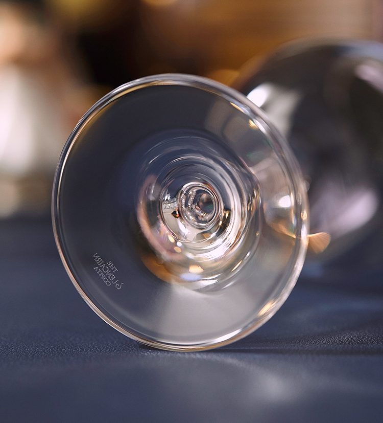 进口高脚洋酒杯英国进口威士忌iso杯玻璃洋酒杯子ins风品鉴杯纯饮