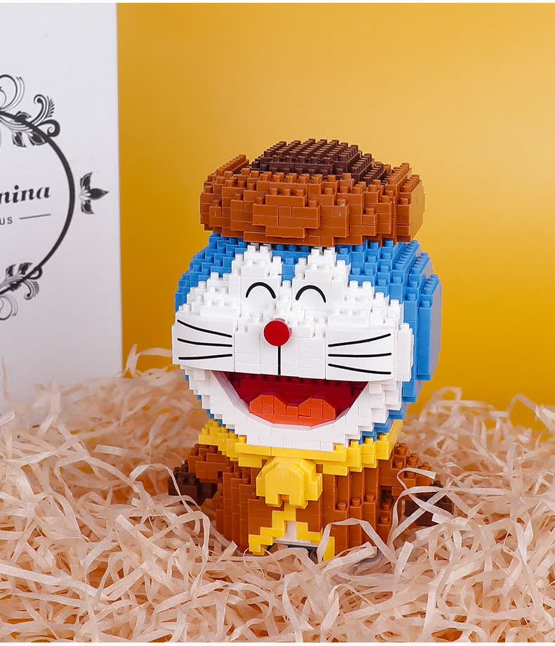 2022新款兼容某高哆啦a梦积木机器猫小颗粒拼装女孩系列叮当猫成人高