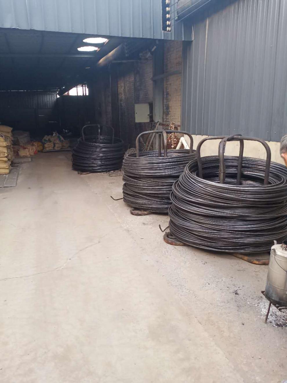 白羌笛 塑钢爬梯踏步检查井爬梯市政下水道污水窑井爬梯弯头预埋包塑