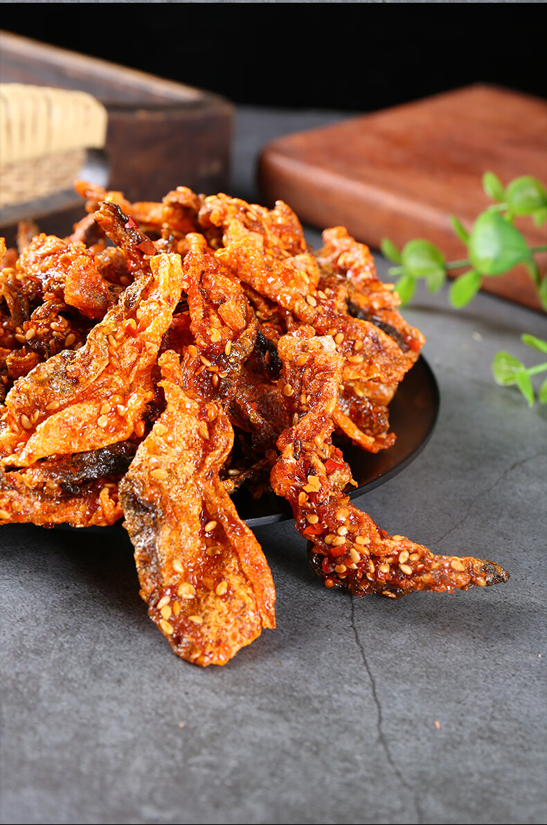 香辣鱼皮罐装 宋十三鳕鱼皮罐装即食蜜汁香酥烤鱼皮脆炸鱼皮海鲜零食