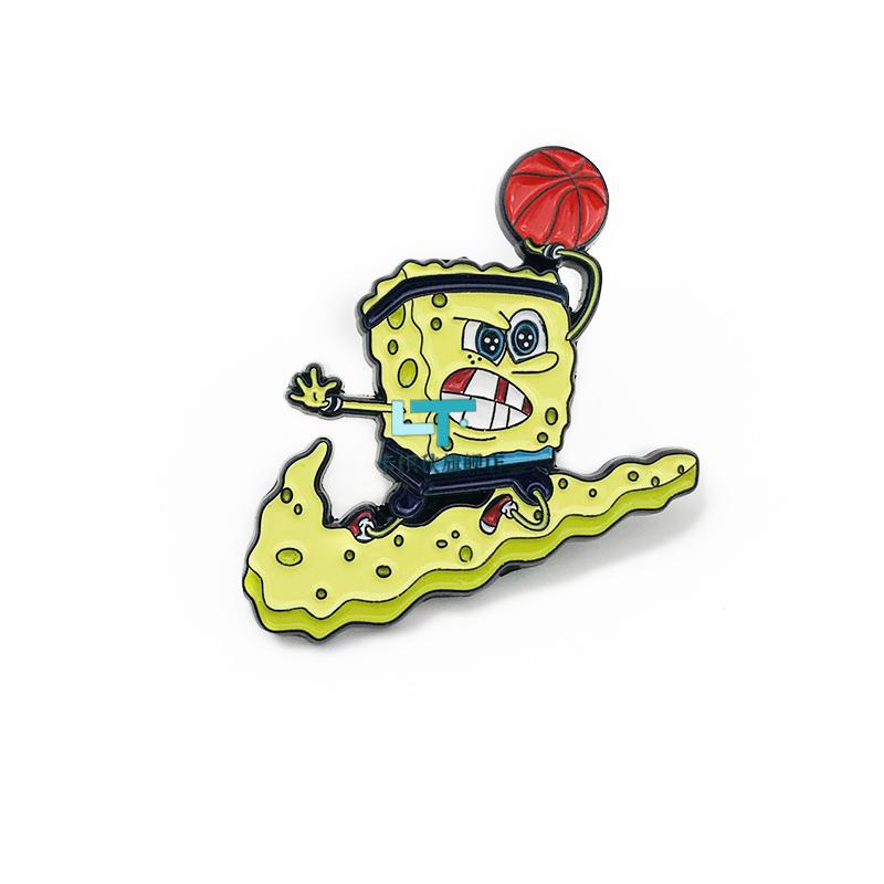 海绵宝宝派大星胸针恶搞趣味个性动漫徽章包包衣服配件 奔跑的派大星