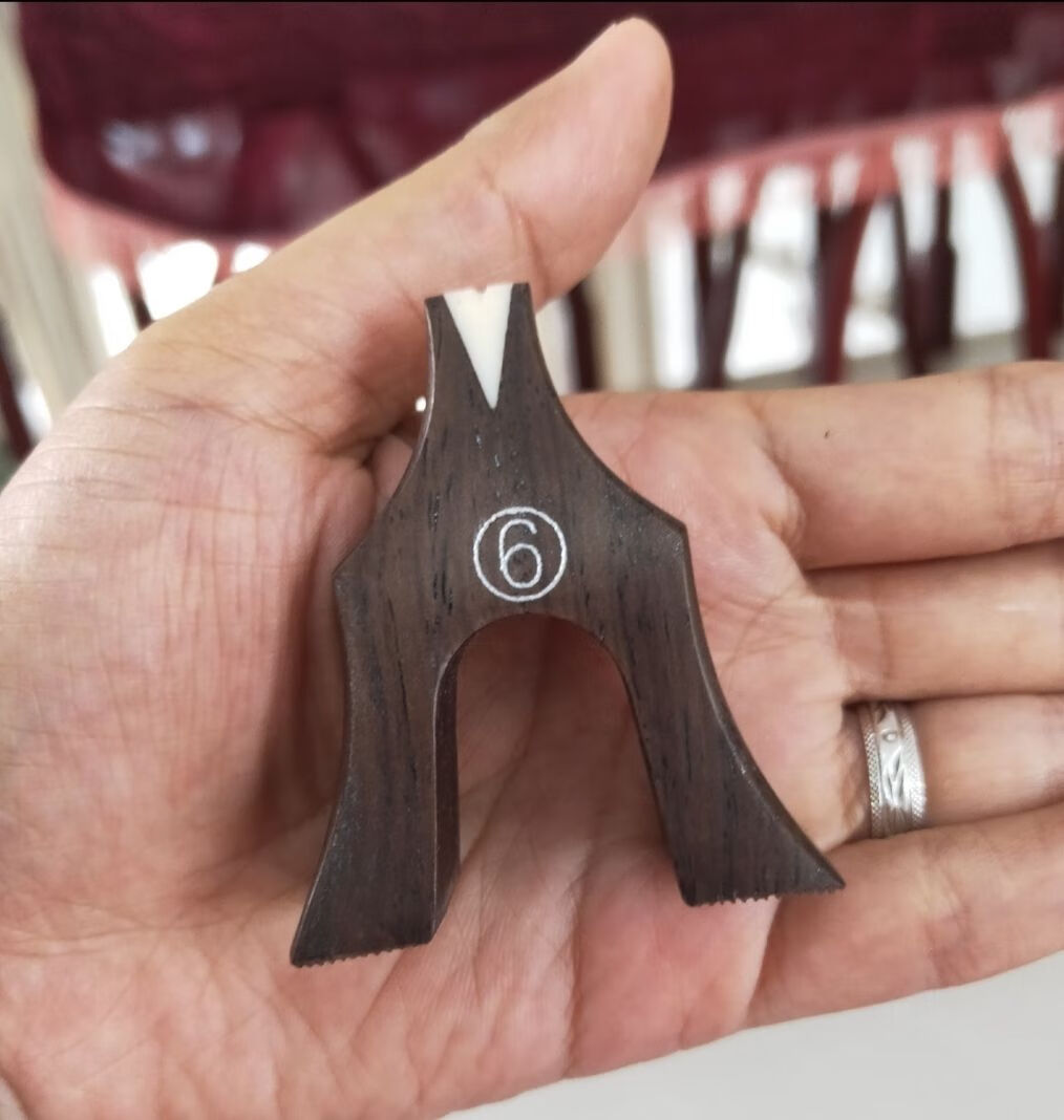 古筝筝码黑檀莲花筝码单个防滑筝码倒三角电脑刻字专业演奏级14号码