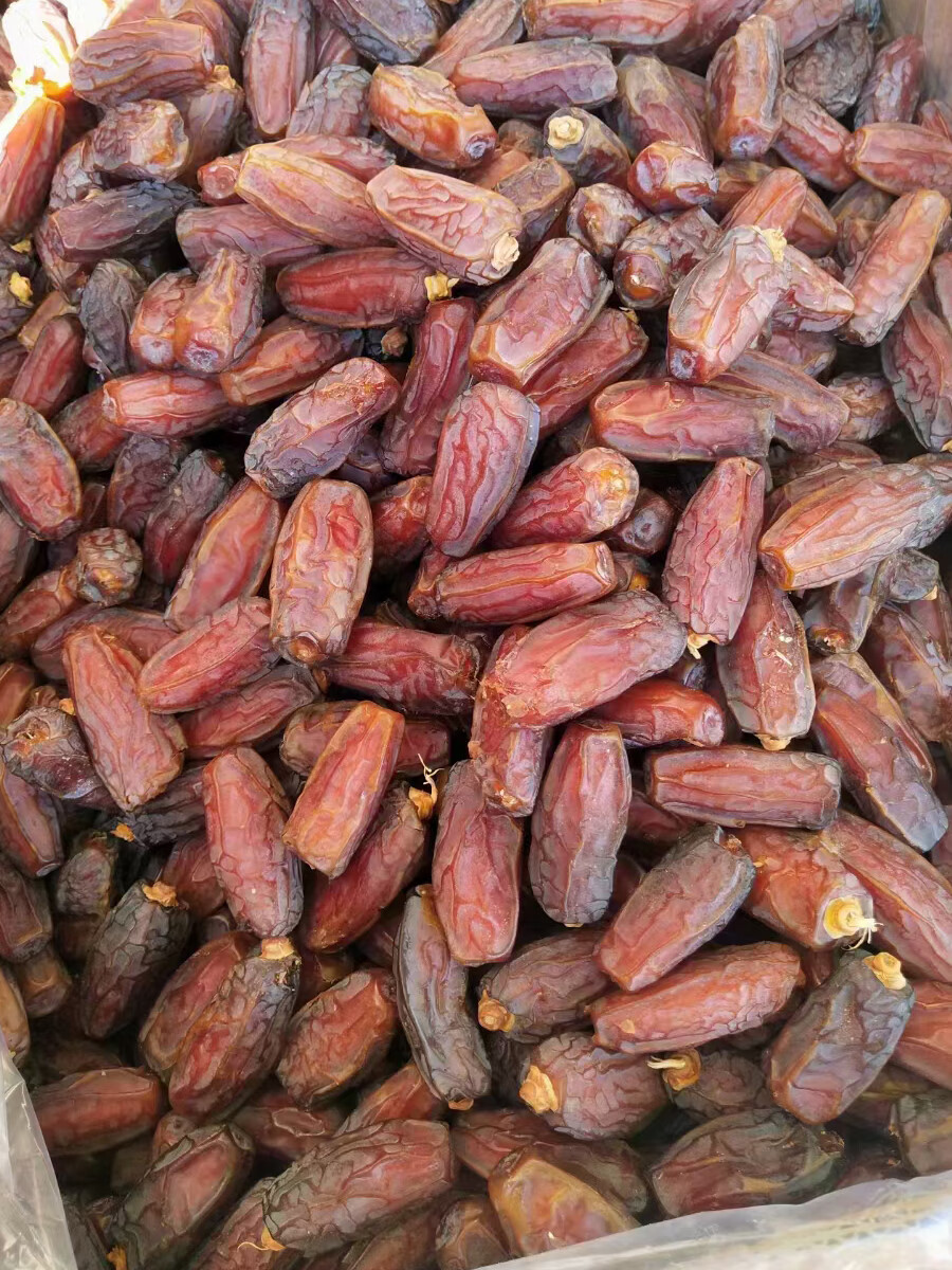 5折新疆发货特级迪拜阿联酋沙特伊拉克大黑椰枣干天然无加糖孕妇零食