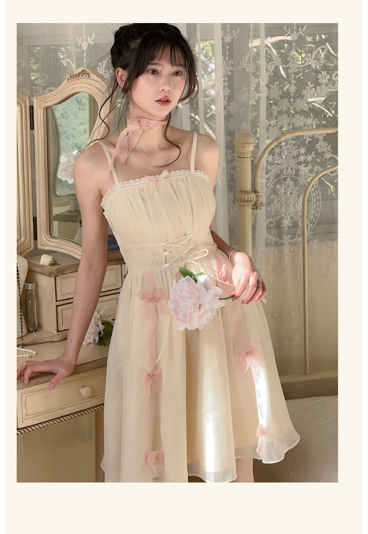 公主裙成人 甜美公主蝴蝶结少女甜美吊带裙年新款收腰绑带连衣裙长款