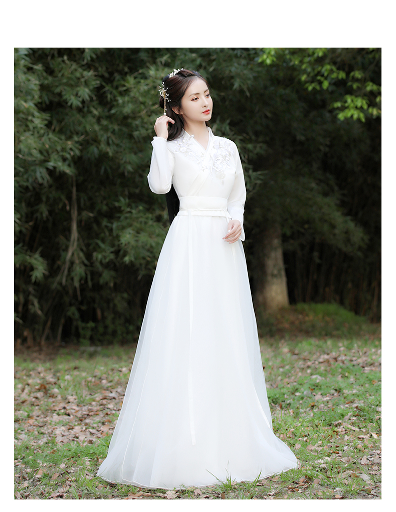 古装白色汉服女冬季超仙气飘逸日常中国风改良连衣裙古风白色小雏菊xs