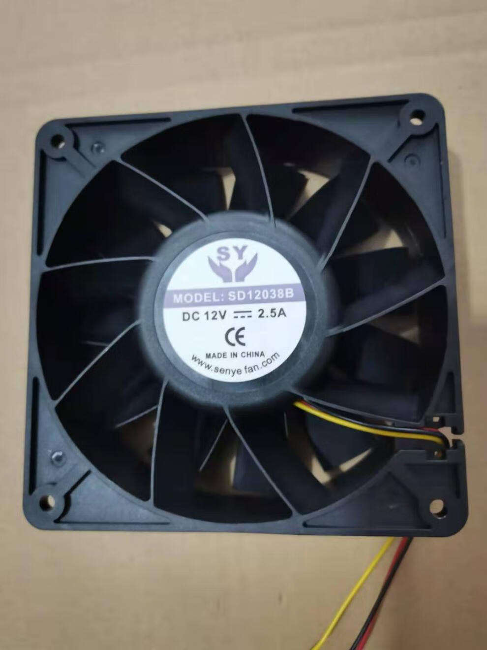 黑金刚烧烤炉配件大专用12v调速风机燃气电烤炉大风力风风机12v12a