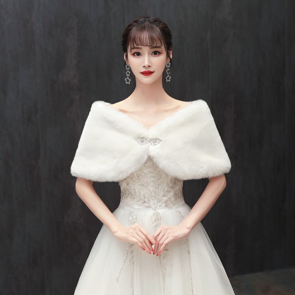 婚纱披肩新娘婚纱毛披肩秋冬季女结婚外搭保暖皮草白色旗袍晚礼服外套
