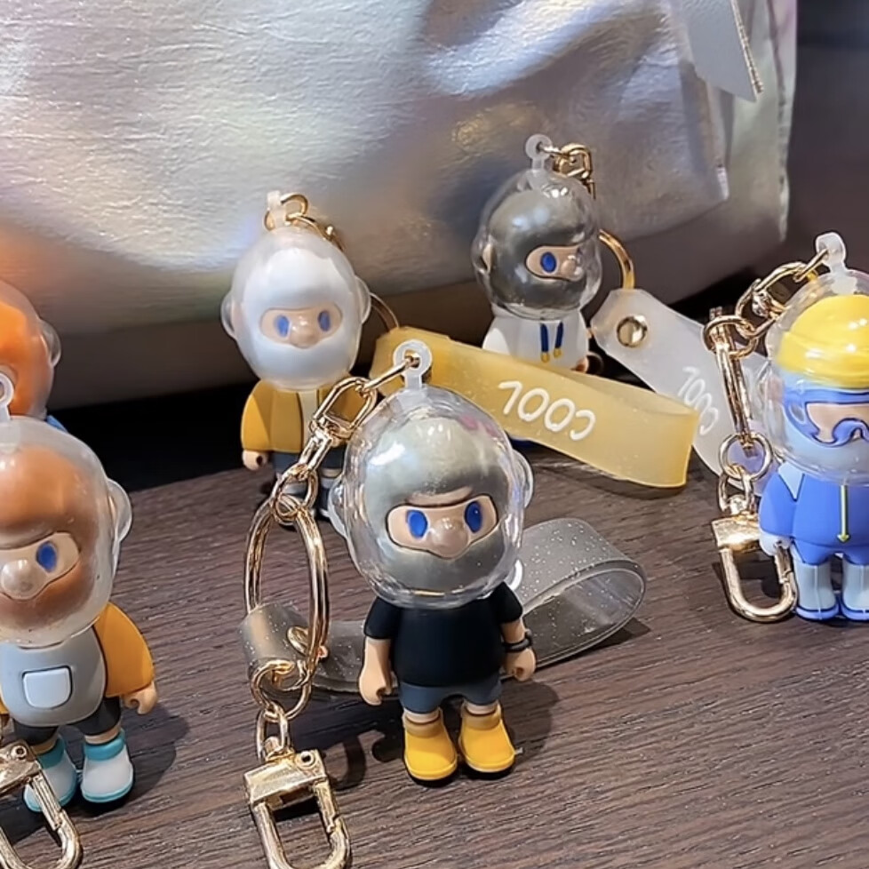 bob男友三代色彩盲盒礼物潮玩公仔吊坠背包挂饰可爱卡通钥匙扣姜黄色