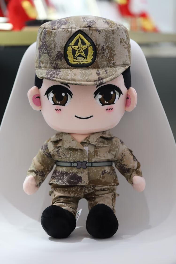 军人娃娃兵哥哥公仔 兵哥哥毛绒布娃娃兵小萌军恋礼品大毛绒军人迷彩