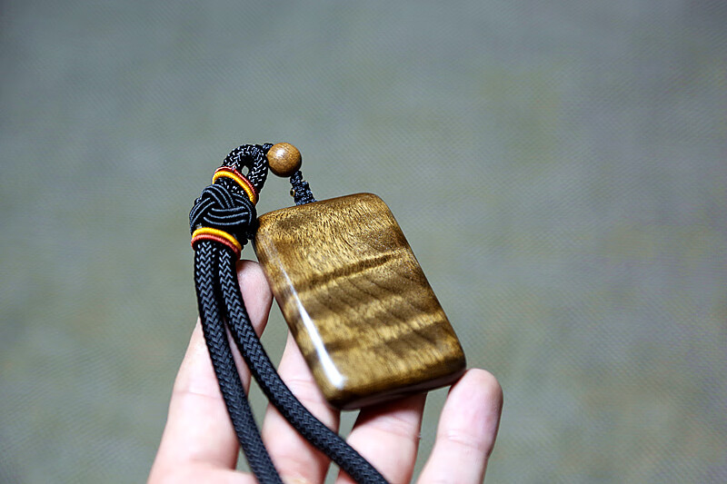 卓烁 金丝楠无事牌 阴沉木小叶桢楠原木乌木绿料挂件满金丝水波手把件