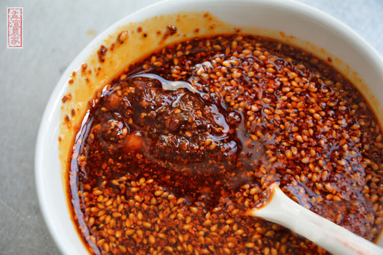 花生辣椒油 油泼辣子油辣椒蘸水大瓶装 500克花生油辣椒(瓶装)【图片