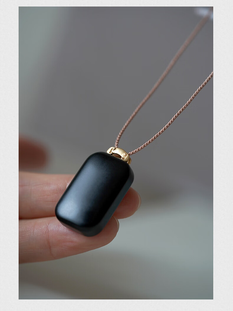 伊人意 和田玉墨玉玉牌平安无事牌和田玉无事牌金镶玉牌送长辈妈妈