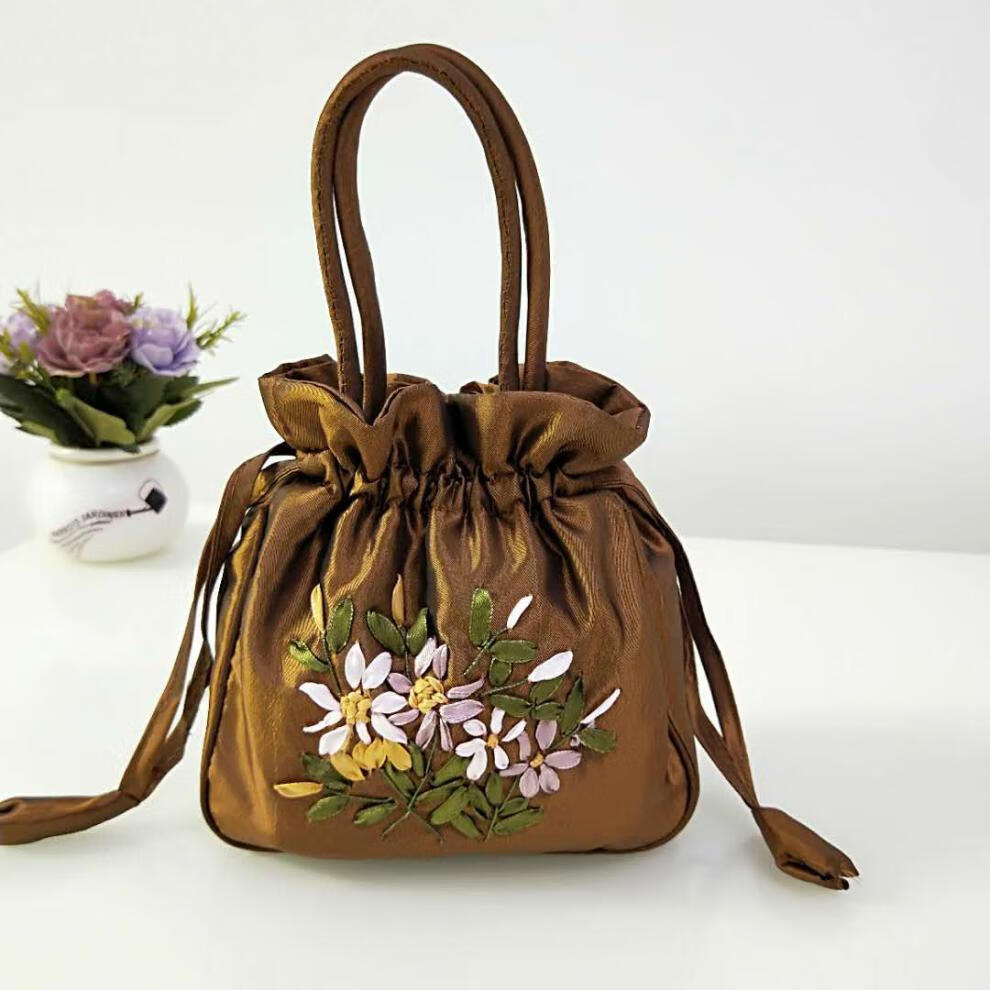 手工绣花手提包逛街小包民族风结婚手拿包中老年菜包妈妈手拎包 草