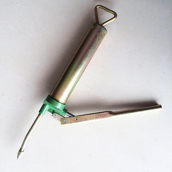 黄油枪打黄油割灌机割草机绿篱机松土机高枝锯粉碎机注油枪手动打黄油