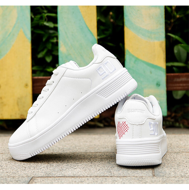 德尔惠男鞋板鞋小白鞋2020新款白鞋夏季空军一号秋季休闲运动鞋子