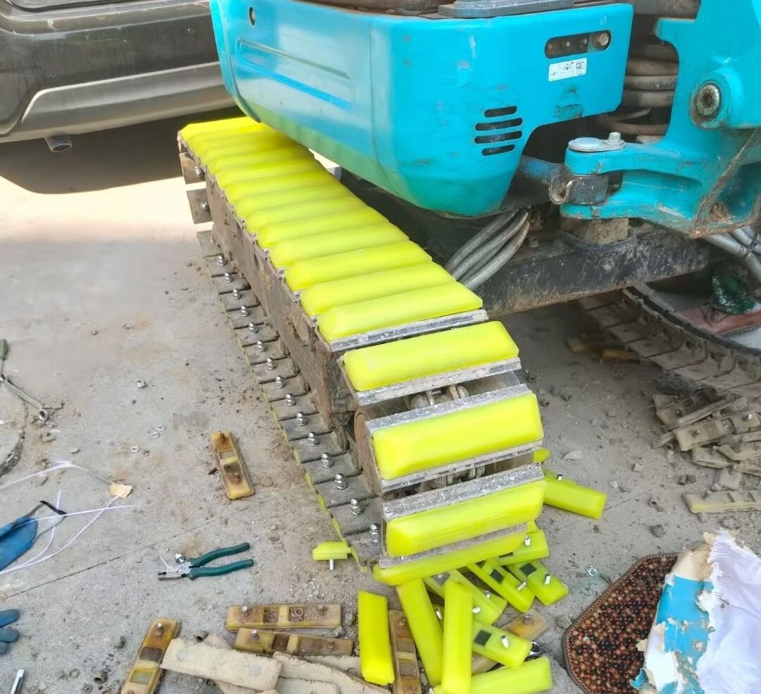 适配挖机橡胶履带垫牛筋链板洋马17久保田30三一60日立70胶皮垫胶皮块