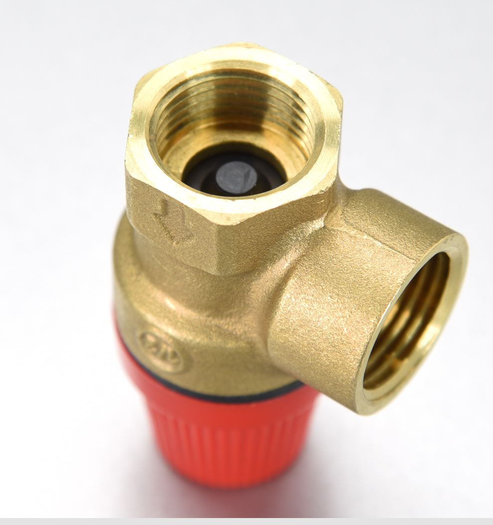 铜太阳能地暖热水器壁挂炉安全阀泄压阀角式内外丝4分排气阀 双内丝6