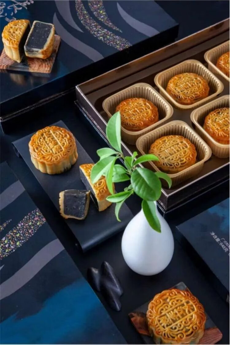 阳江月饼长江大酒店长江月黑芝麻豆沙莲蓉五仁流心广式中秋月饼 榄仁