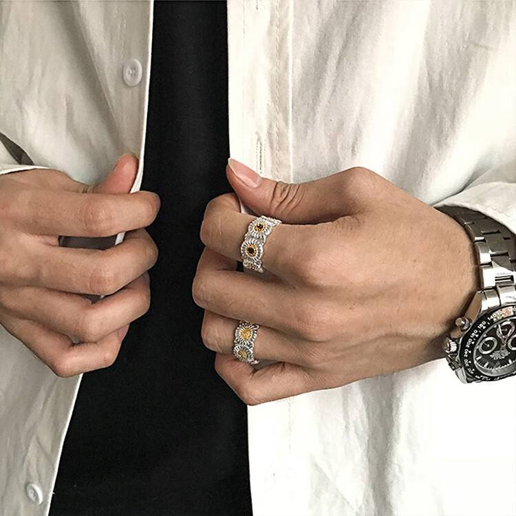 gd权志龙同款戒指 小雏菊镶钻嘻哈指环日韩ins学生情侣手饰开口戒情人