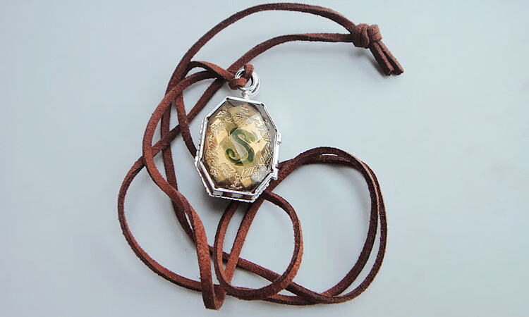 览日鸟新品 哈利波特伏地魔魂器斯莱特林的挂坠盒可打开复古做旧项链