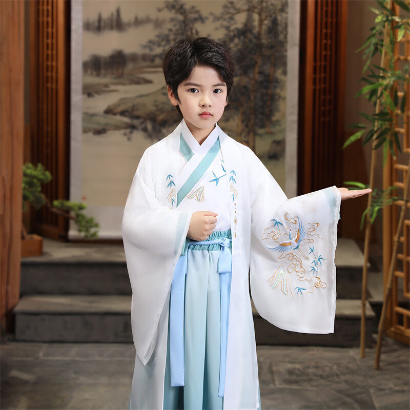 kmkd儿童汉服男童演出服秋冬季中大童古代服装小男孩表演服新款古风