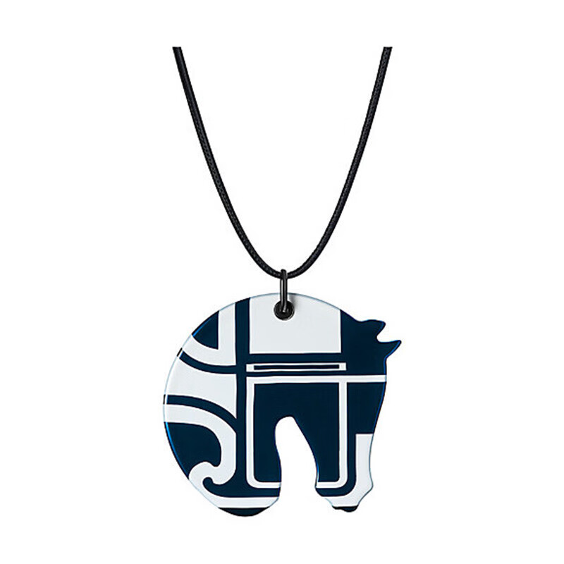 hermes爱马仕女士项链 印花经典马头形状吊饰 长70厘米 两色可选 彩虹