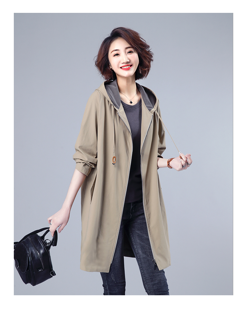 楚馨2021秋装新款秋季女装春秋时尚韩版女士薄款休闲宽松连帽小个子