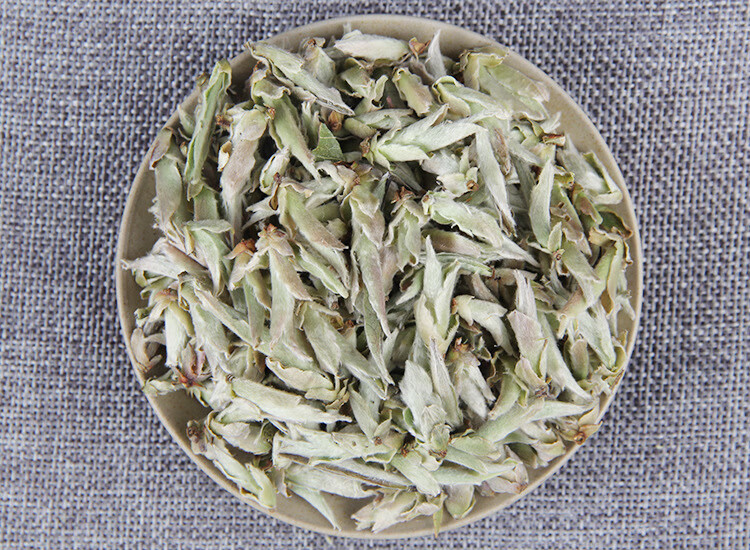 霄青竹雲南野生茶樹茶葉白芽苞春茶野生白芽孢普洱茶生z310500g罐裝兩