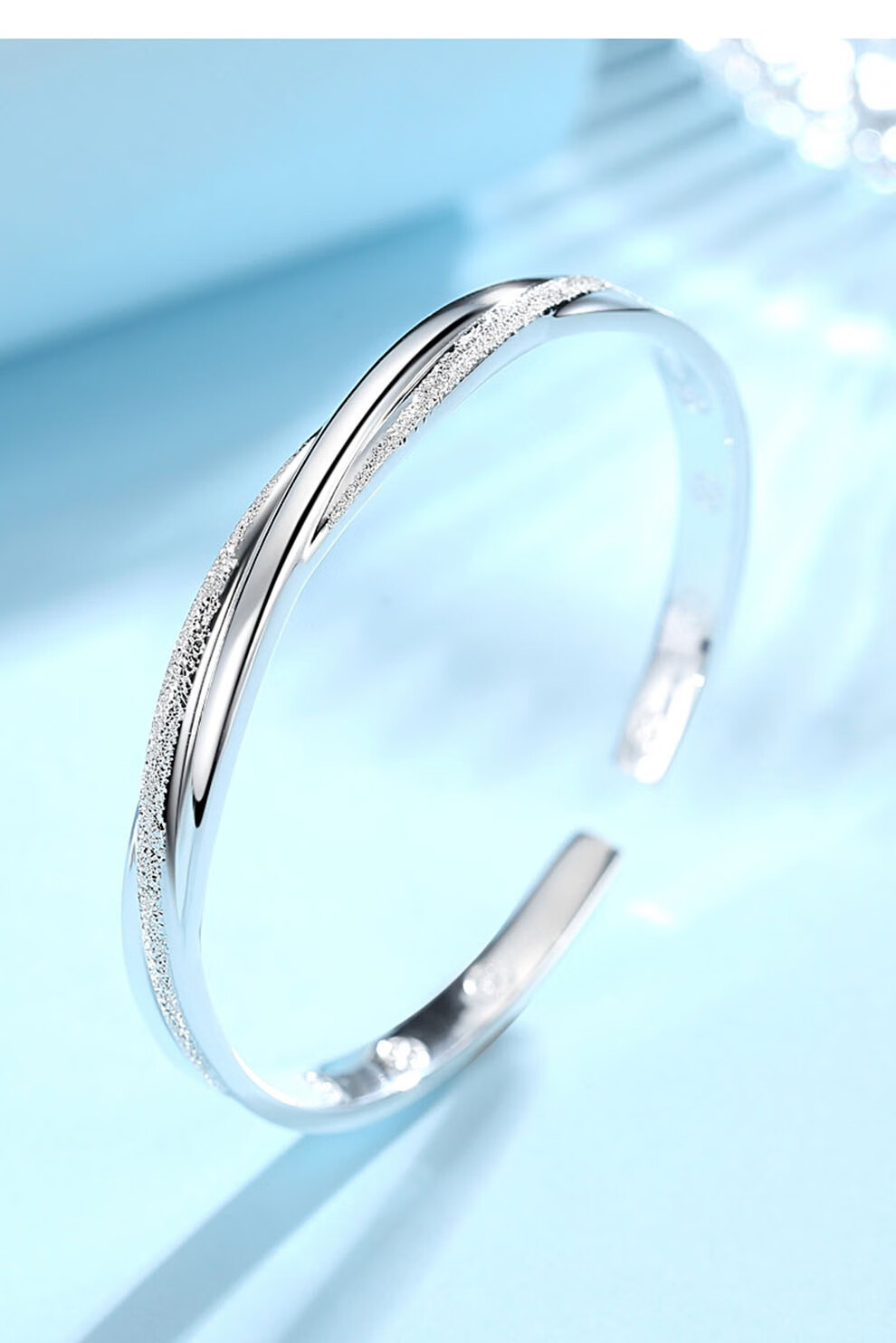 维爱一生银手镯女小众饰品时尚幸福环绕手链轻奢银饰生日礼物结婚纪念