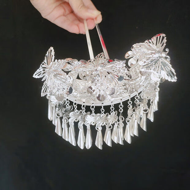 贵州新款苗银少数民族发饰复古流苏苗族蝴蝶发簪侗族发梳古装头饰 鱼